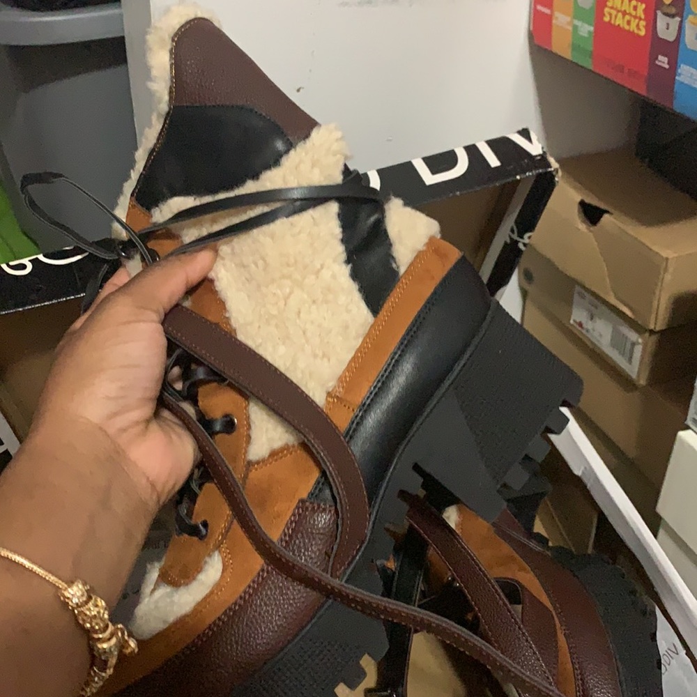 Boots - Picture 2 of 3